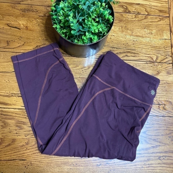 ATHLETA Style Burgundy Salutation Stash Pocket Capri Tight Women’s XL. - Picture 7 of 9
